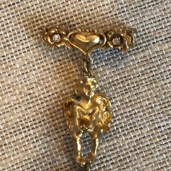 Vintage Kirks Folly Angel Pin - Picture 4 of 4